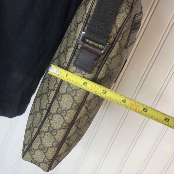 GUCCI GG Supreme Coated Canvas and Leather Crossbody Messenger Bag VINTAGE - Picture 17 of 17